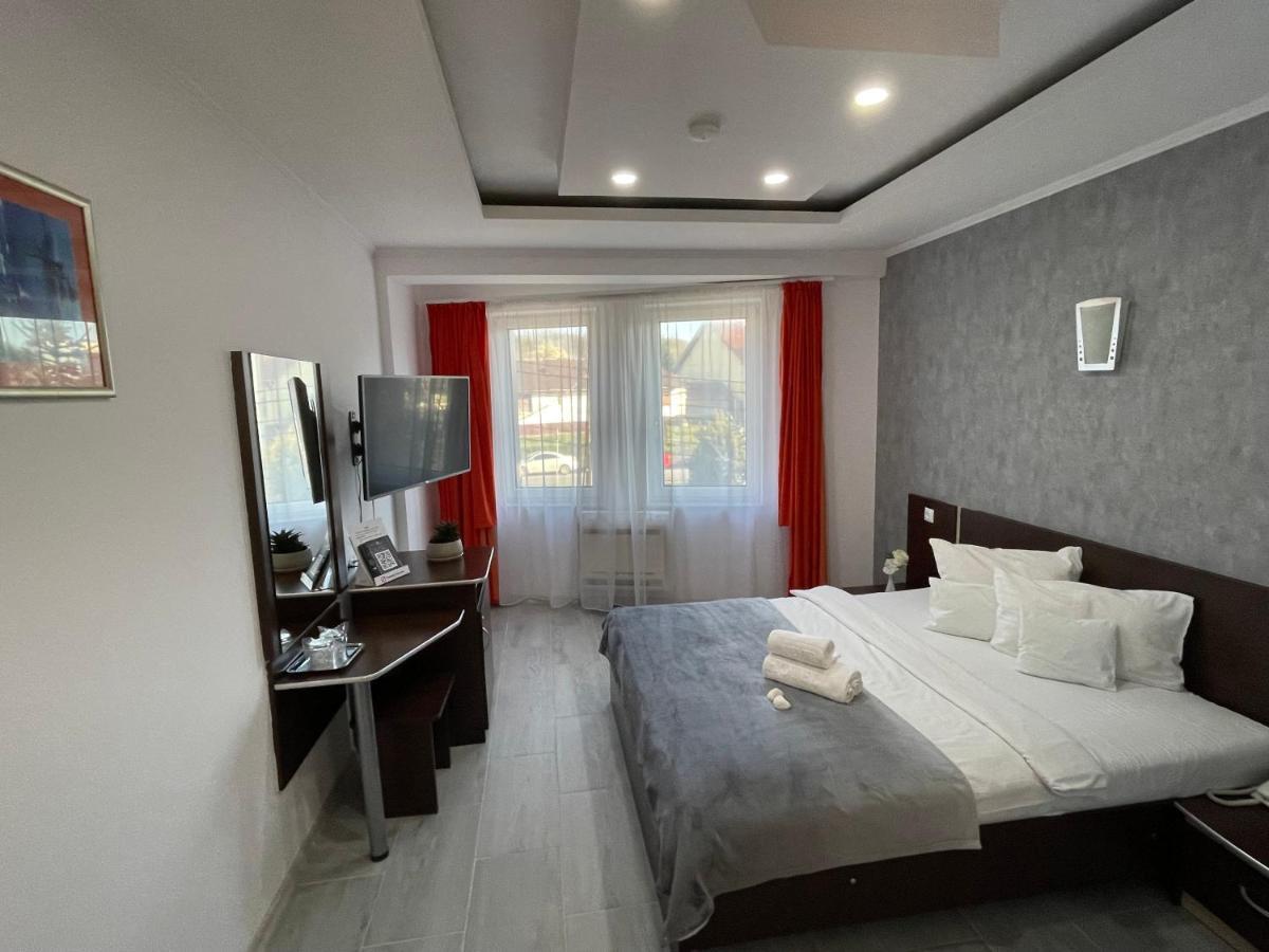 Silver Hotel Oradea Eksteriør billede