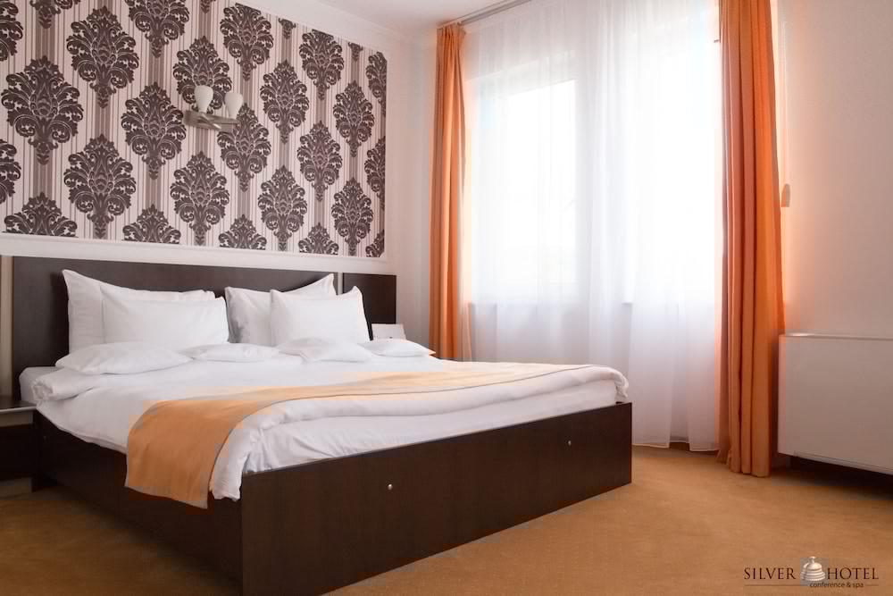 Silver Hotel Oradea Eksteriør billede