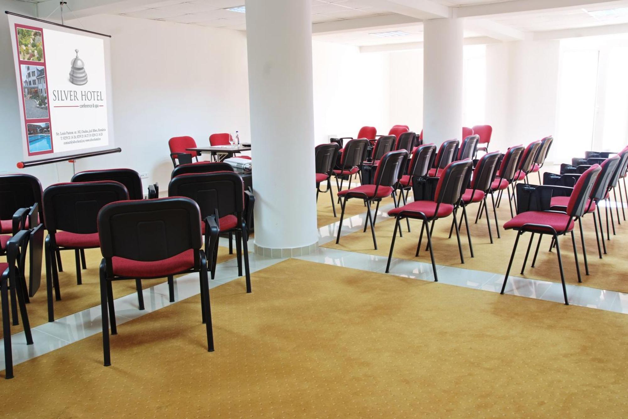Silver Hotel Oradea Eksteriør billede