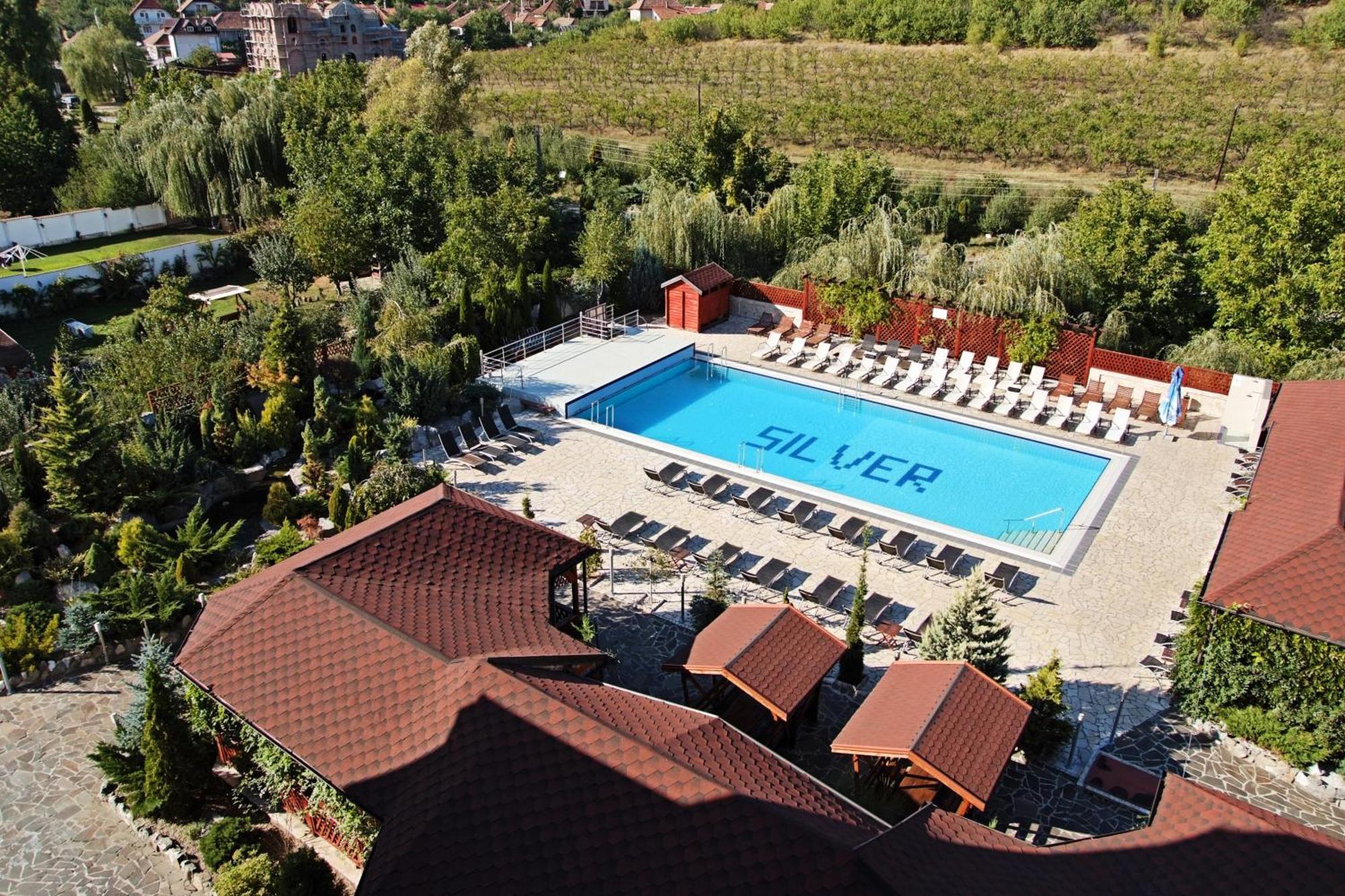 Silver Hotel Oradea Eksteriør billede